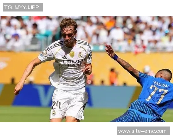 尤文图斯关注伯恩茅斯后卫塞内西计划明夏免签引发热议