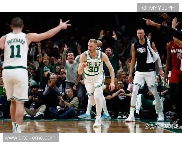 塔图姆调侃阿德巴约比赛未上场你们依然输得心服口服